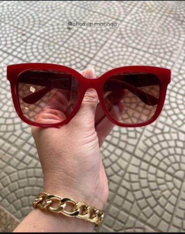 Óculos de Sol Vermelho - Ótica Vip Maringá - PR